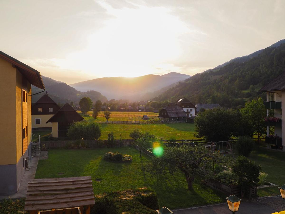 Ottl'S Appartements Mit Kreischbergblick Sankt Lorenzen ob Murau Exterior foto